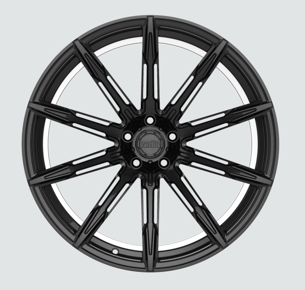 radi8 R806